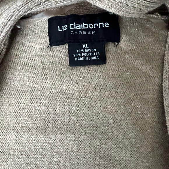 Cardigan - Picture 2 of 3